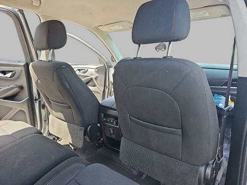 Used 2020 Chevrolet Traverse LS FWD image 14