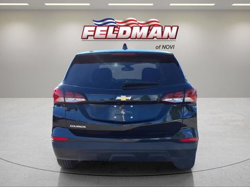 Used 2024 Chevrolet Equinox LS w/ LS Convenience Package FWD image 4