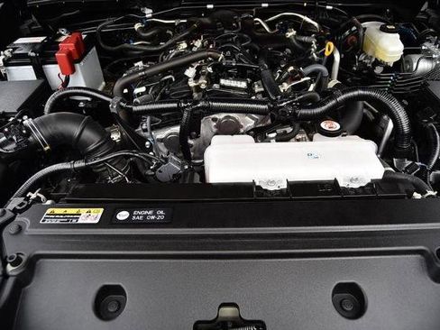 Used 2025 Toyota 4Runner Limited image 25