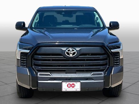 Used 2022 Toyota Tundra SR w/ SR Tow Package RWD image 4