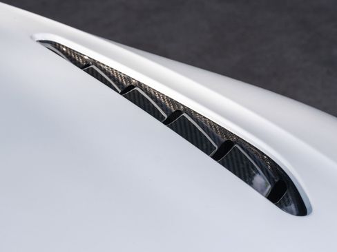 Used 2021 Aston Martin V8 Vantage Coupe image 19