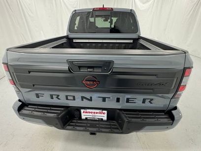 New 2026 Nissan Frontier PRO-4X w/ Pro-4x Convenience Package