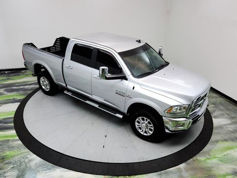 Used 2018 RAM 2500 Laramie AWD/4WD image 31