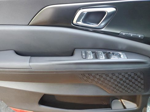 New 2026 Kia Carnival SX w/ SX Dark Edition Package image 28