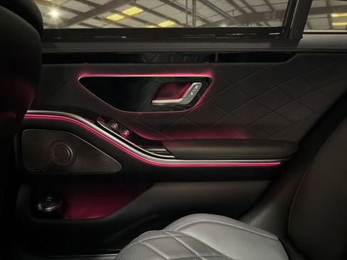 Used 2021 Mercedes-Benz S 580 S 580 image 34