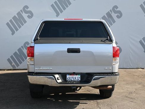 Used 2012 Toyota Tundra 4x4 Double Cab w/ Tow Pkg image 6