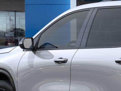 New 2026 Chevrolet Traverse RS w/ LPO, Floor Liner Package image 12