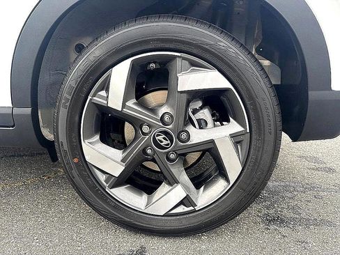 New 2026 Hyundai Venue SEL image 5
