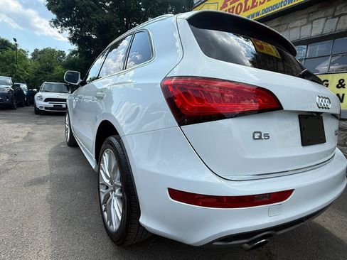 Used 2017 Audi Q5 2.0T Premium Plus w/ Technology Package AWD/4WD image 19