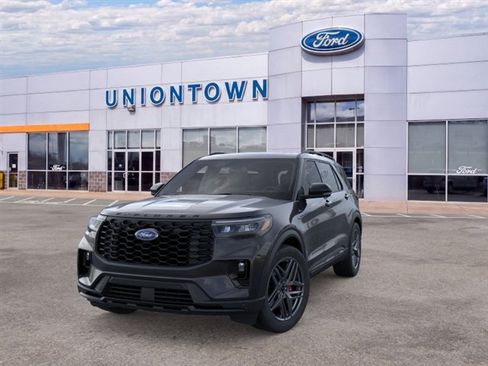 Used 2026 Ford Explorer ST-Line w/ ST-Line Street Pack AWD/4WD image 2