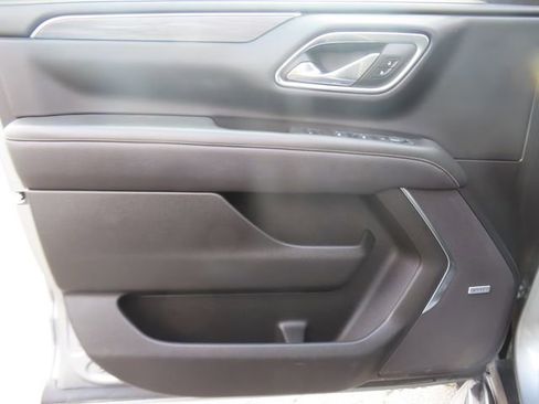 Certified 2024 GMC Yukon SLT w/ Max Trailering Package image 11