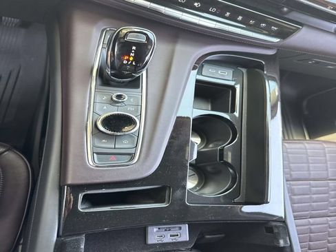 Used 2023 Cadillac Escalade ESV Sport Platinum w/ LPO, ONYX Package RWD image 28