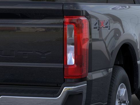 New 2026 Ford F250 XLT AWD/4WD image 34