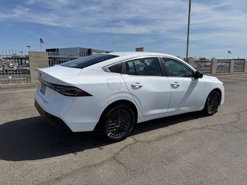 New 2026 Nissan Sentra SV w/ Floor Mat Package FWD image 6
