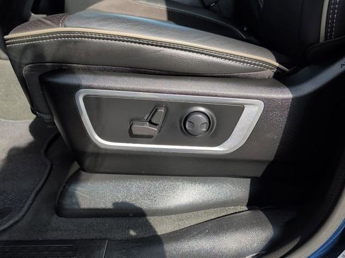 Used 2023 RAM 1500 Laramie AWD/4WD image 37