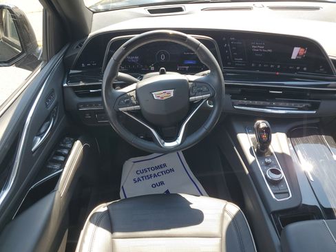 Used 2024 Cadillac Escalade Sport image 18