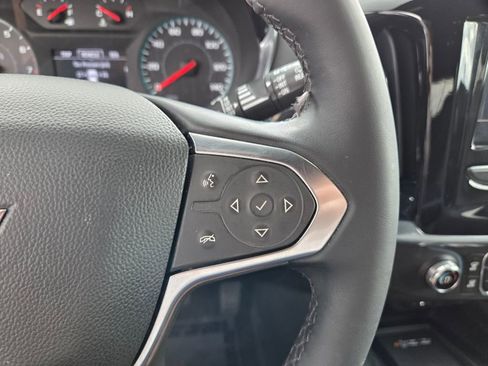 Certified 2023 Chevrolet Traverse LT image 31