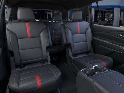 New 2026 Chevrolet Traverse RS w/ LPO, Floor Liner Package AWD/4WD image 17