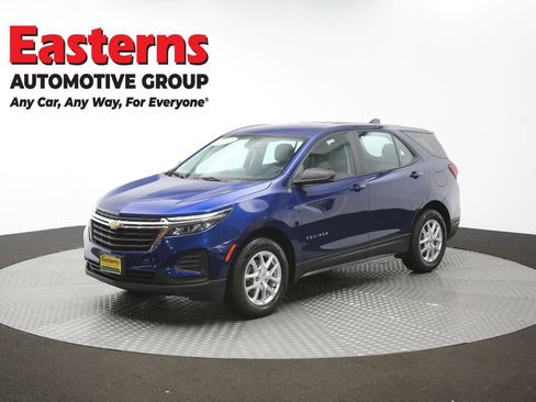 Used 2022 Chevrolet Equinox LS AWD/4WD image 56