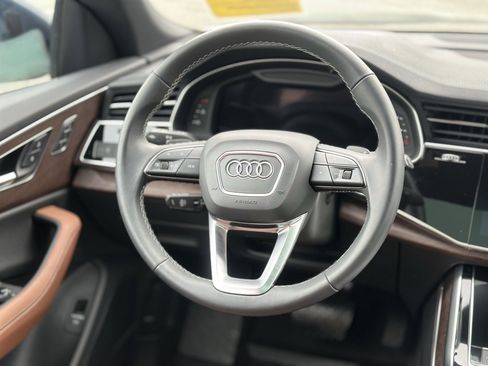 Used 2025 Audi Q8 Premium Plus image 12