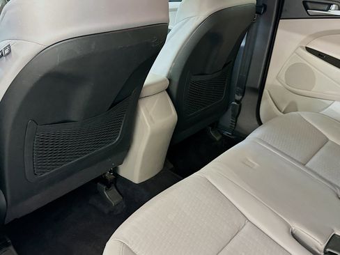 Used 2019 Hyundai Tucson Value image 27