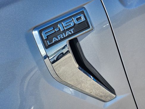 Used 2021 Ford F150 Lariat AWD/4WD image 12