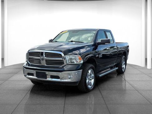 Used 2016 RAM 1500 Big Horn AWD/4WD image 3