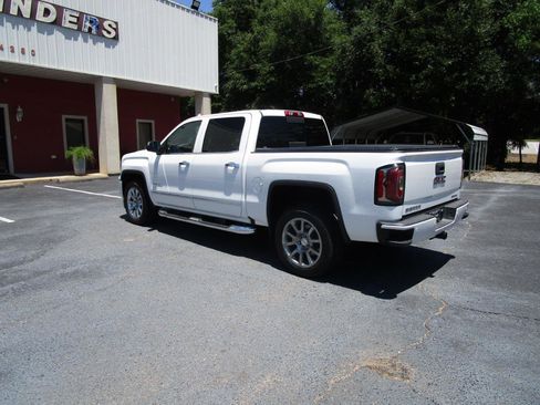 Used 2016 GMC Sierra 1500 Denali AWD/4WD image 3