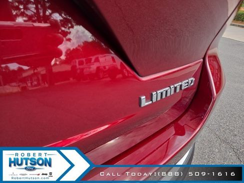 Used 2023 Jeep Grand Cherokee Limited RWD image 26