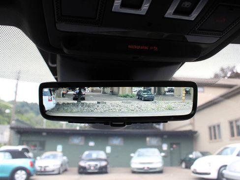 Used 2020 Land Rover Range Rover Evoque S AWD/4WD image 32