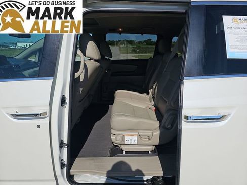 Used 2016 Honda Odyssey EX-L image 25