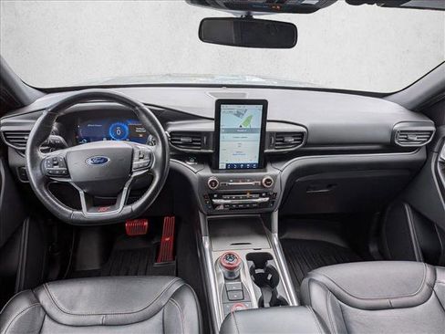 Used 2020 Ford Explorer ST image 18
