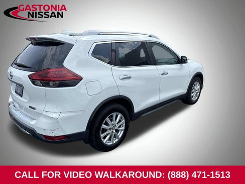 Used 2020 Nissan Rogue S w/ Special Edition Package FWD image 19