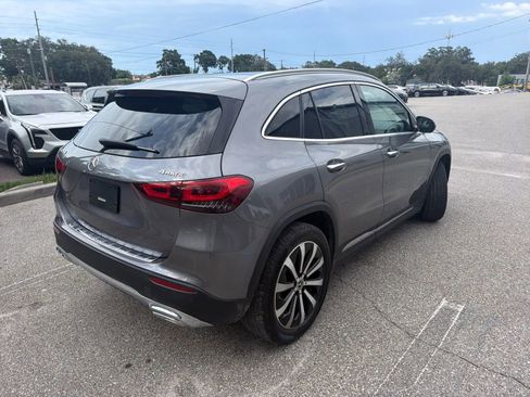 Used 2021 Mercedes-Benz GLA 250 4MATIC w/ Premium Package image 8