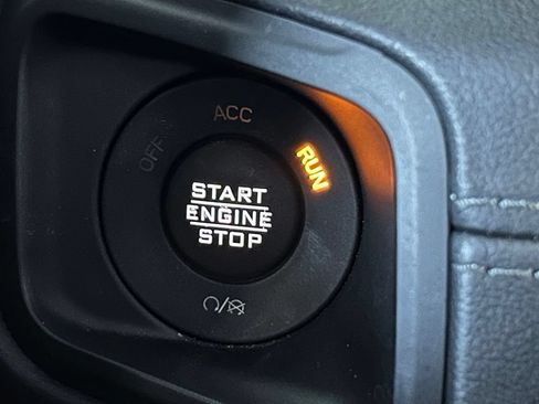 Used 2024 Jeep Wrangler Unlimited Rubicon 4xe AWD/4WD image 57
