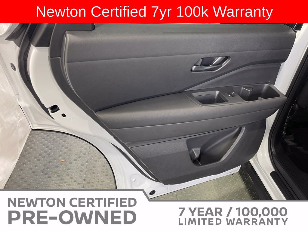 Used 2025 Nissan Pathfinder SV w/ SV Premium Package FWD image 44