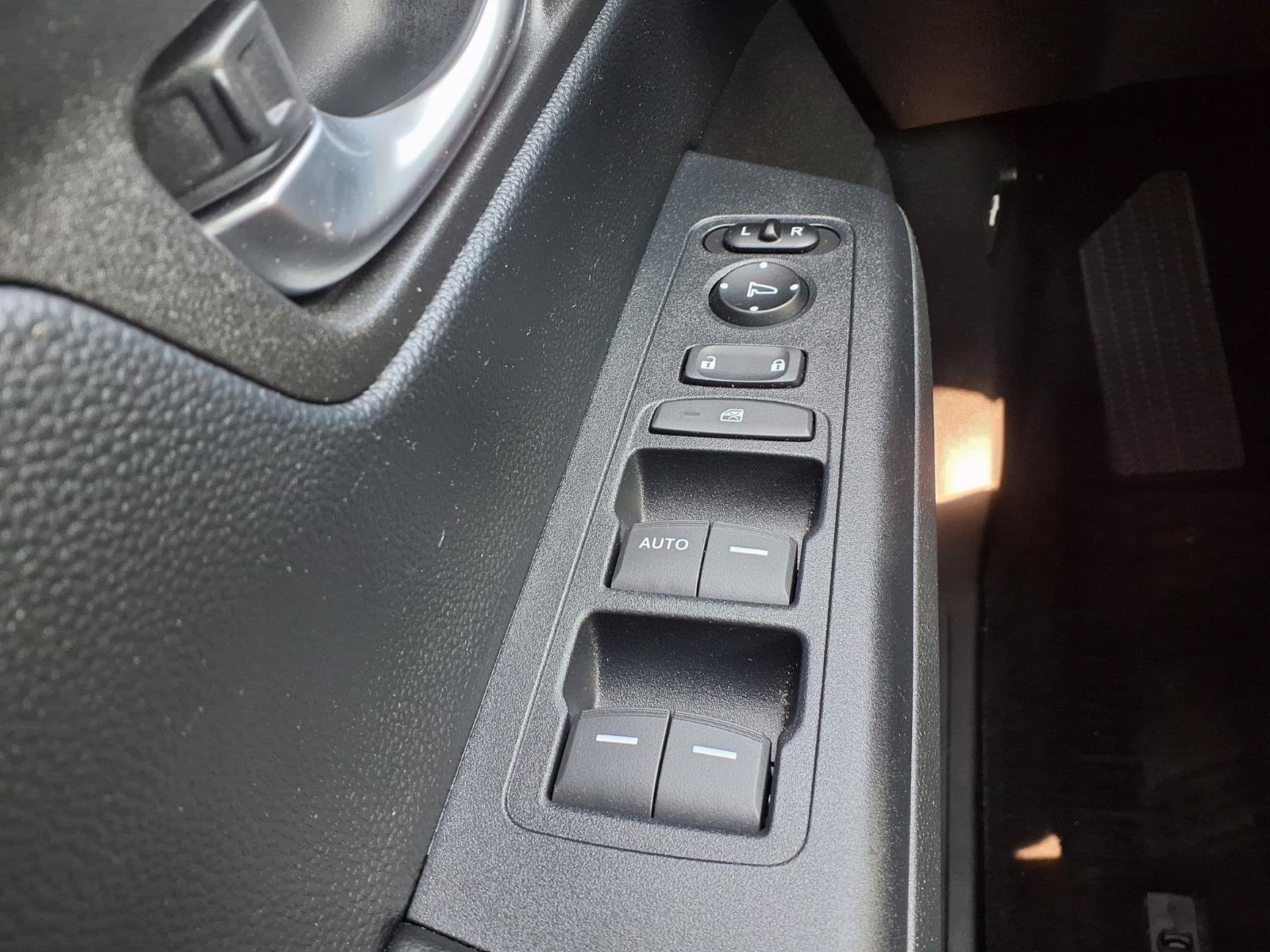 Certified 2025 Honda CR-V LX image 10