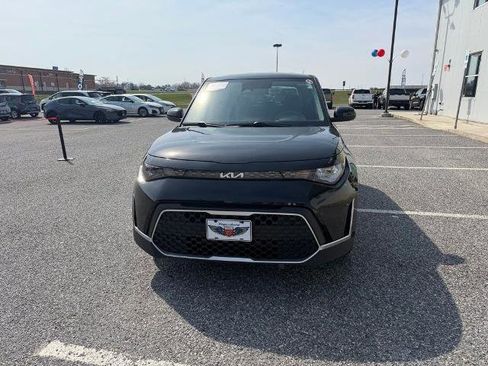 Used 2024 Kia Sportage LX image 3