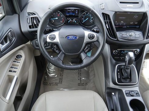 Used 2014 Ford Escape SE w/ Equipment Group 201A AWD/4WD image 17