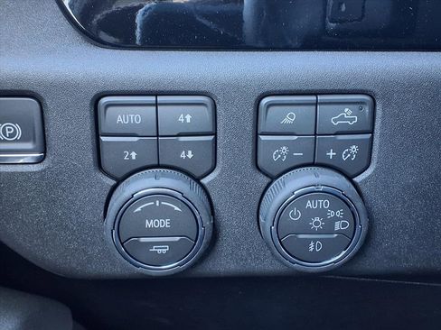 New 2026 Chevrolet Silverado 1500 RST w/ Convenience Package II image 10