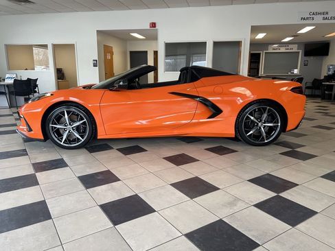 Used 2022 Chevrolet Corvette Stingray Preferred Conv w/ Z51 Performance Package image 4