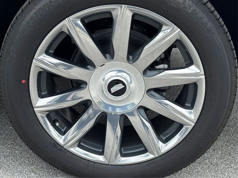 New 2026 Cadillac Escalade 4WD image 13