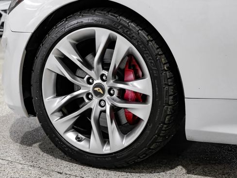 Used 2013 Hyundai Genesis 3.8 RWD image 54