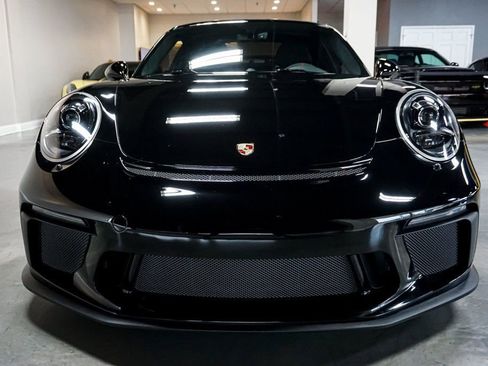 Used 2018 Porsche 911 GT3 RWD image 18