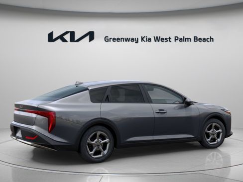 New 2026 Kia K4 FWD image 8