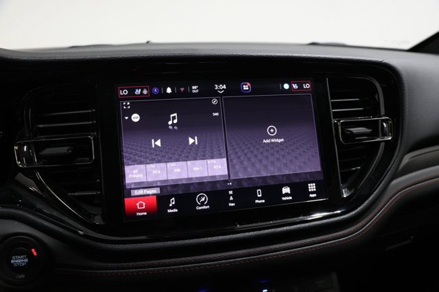 Used 2025 Dodge Durango GT AWD/4WD image 23
