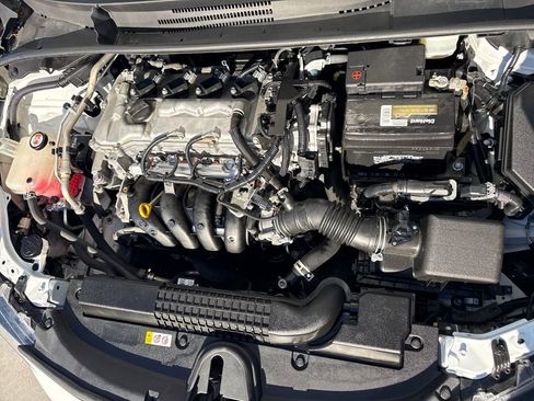 Used 2022 Toyota Corolla LE image 28