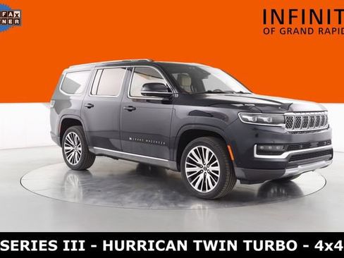 Used 2022 Jeep Grand Wagoneer Series III image 1