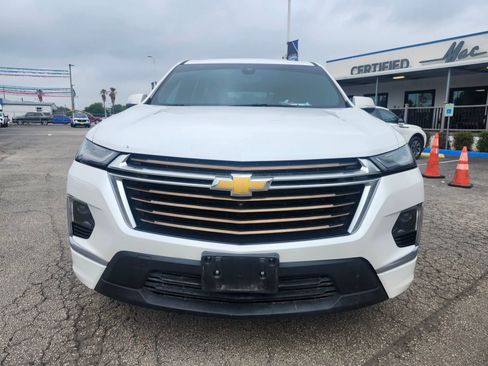 Used 2023 Chevrolet Traverse High Country FWD image 8