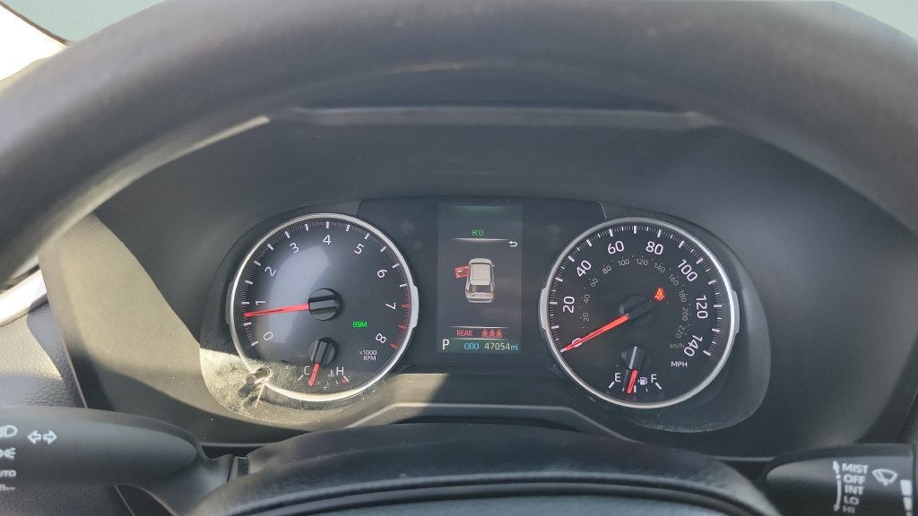 Used 2022 Toyota RAV4 XLE FWD image 20